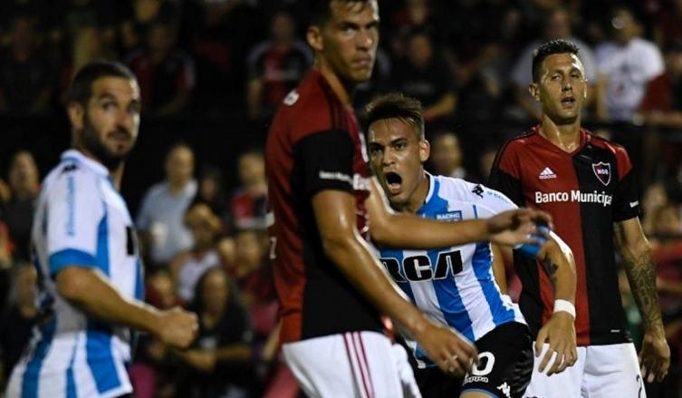 LA LEPRA NO SUPO SOSTENER LA VENTAJA Y RACING LE ARRANCÓ UN EMPATE