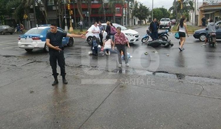 Un bebé de 4 meses murió tras ser atropellado junto a su madre por una moto