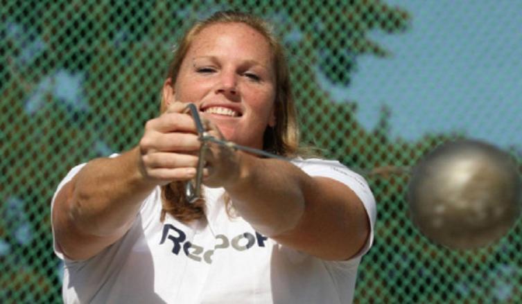 ATLETISMO: JENNIFER DAHLGREN SE CONVIRTIÓ EN EMBAJADORA DEL INADI