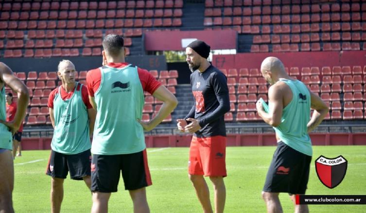 EL DOMINGO ANTE TALLERES JUGARÍA DE TITULAR EL POLACO BASTÍA 