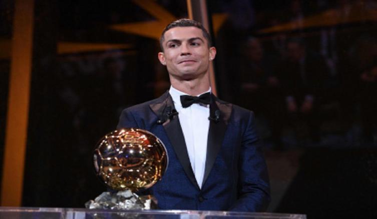 CRISTIANO RONALDO GANÓ SU QUINTO BALÓN DE ORO