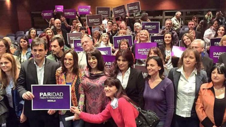 El Gobierno promulgó la paridad de género en listas electorales