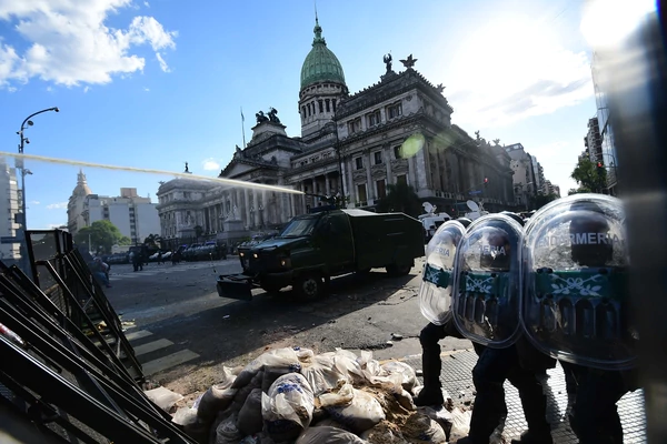El Gobierno define cómo será el operativo de seguridad alrededor del Congreso