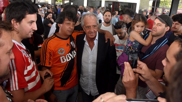 CONTUNDENTE TRIUNFO DE RODOLFO D ´ONOFRIO EN LAS ELECCIONES EN RIVER