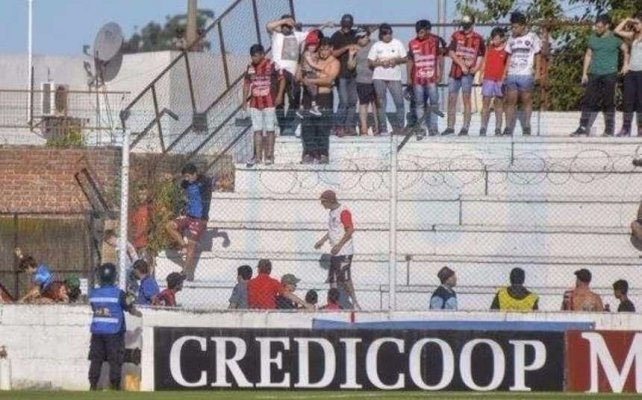 PRISIÓN DOMILILIARIA PARA LOS BARRAS DE PATRONATO QUE AGREDIERON A NIÑOS