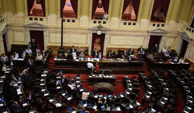 Principales puntos de los proyectos económicos que debate la cámara de diputados