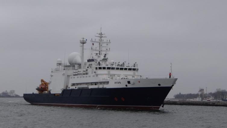 ARA San Juan: el mal tiempo impide investigar tres indicios en el fondo del mar