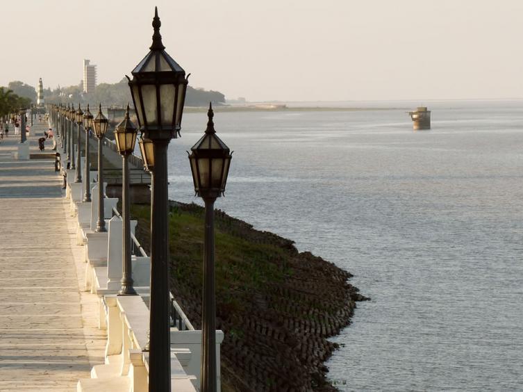 Operativo especial dejó limpia la Costanera 