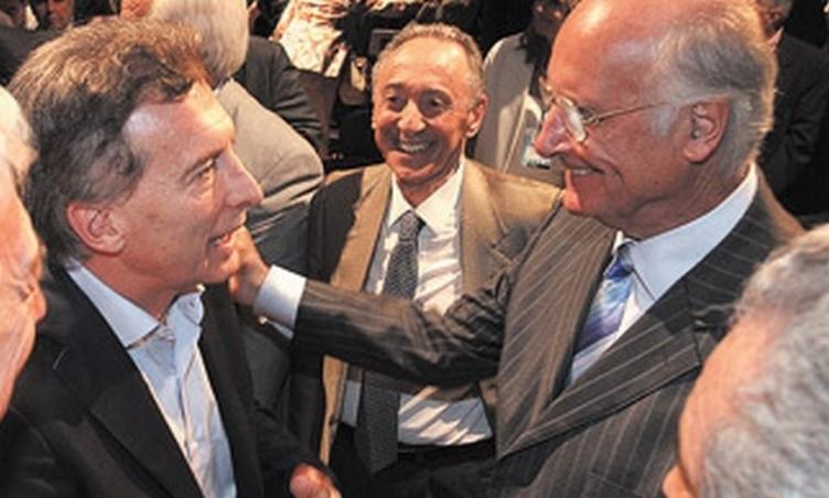 Presentaron un proyecto de ley para suspender la fusión Telecom-Cablevisión