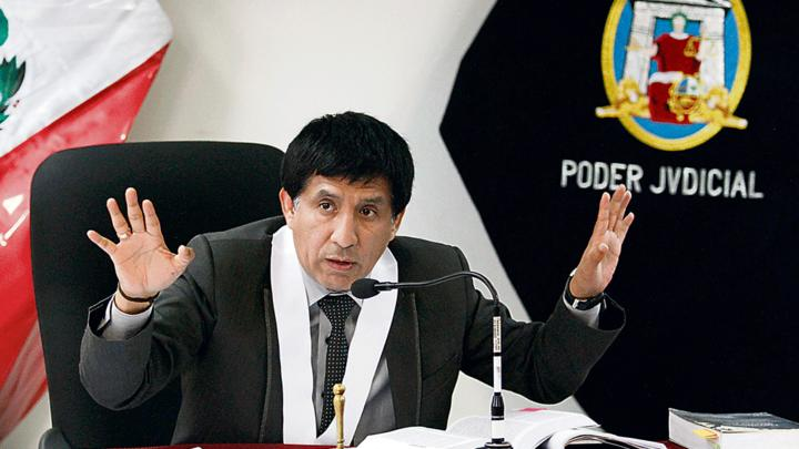 Separan en Perú al juez del caso Odebrecht