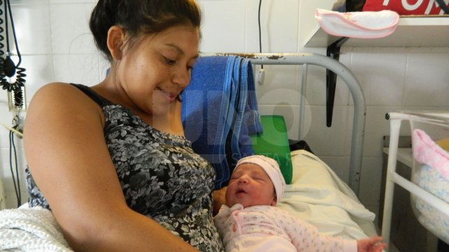 Mahiumi, la primera beba de 2018 que nació en la ciudad