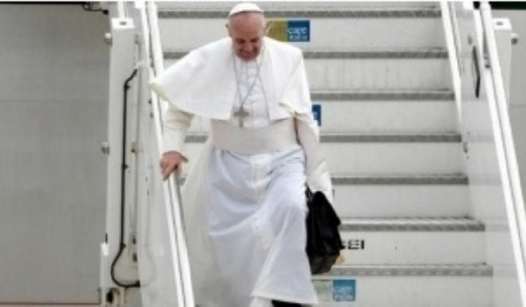 Chile: a días del arribo del Papa, las reservas de hoteles superan el 70%