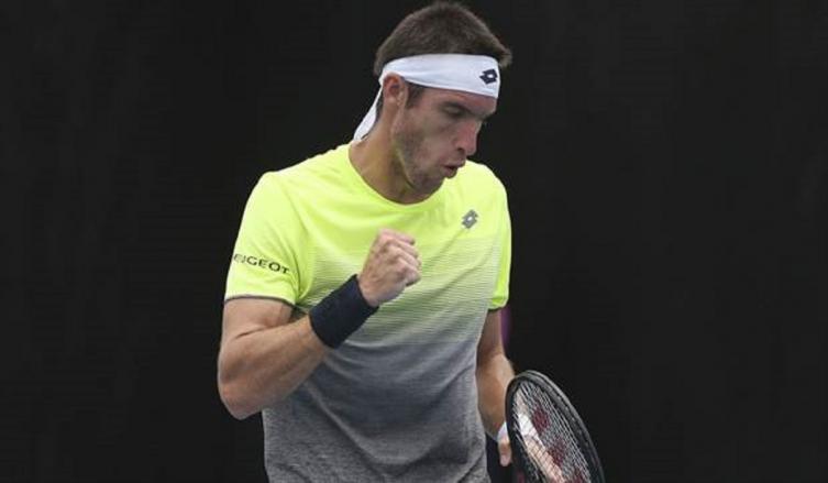 DEBUT TRIUNFAL DEL CORRENTINO LEO MAYER EN EL ATP DE SYDNEY