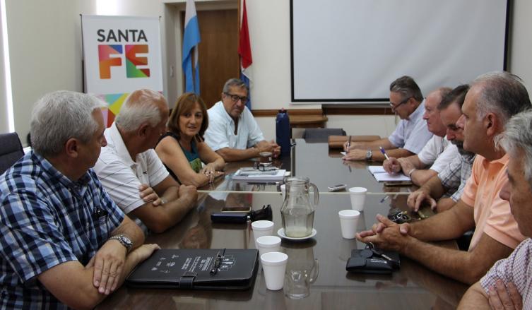 Se acordó una agenda de trabajo con la cadena láctea