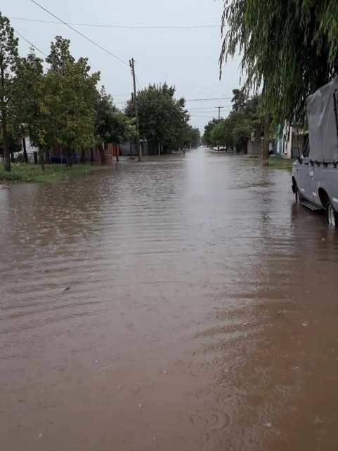 Coronda quedó bajo agua