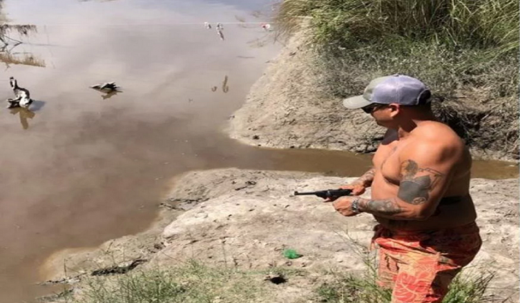 Una nueva polémica del Chino Maidana: subió un video disparando en un arroyo