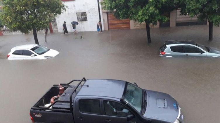Inundaciones en Chaco: al menos 120 personas fueron evacuadas por las lluvias