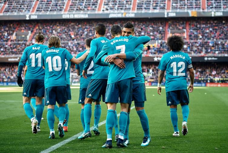 REAL MADRID APAGÓ UN POCO LAS CRÍTICAS CON UNA GOLEADA
