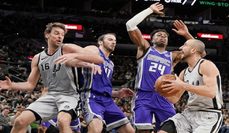 MANU VOLVIÓ INTACTO ANTE LOS KINGS