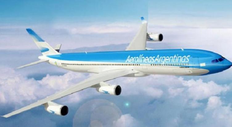 Llegó el primer avión a Sauce Viejo
