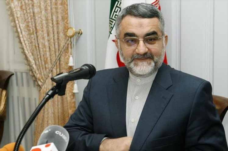 Irán desmonta falsedades de EE.UU. sobre misiles en Yemen
