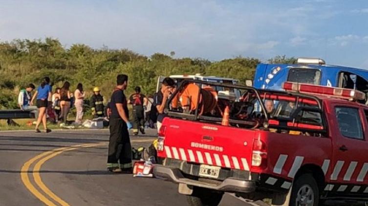Volcó colectivo que iba de Mendoza a Córdoba