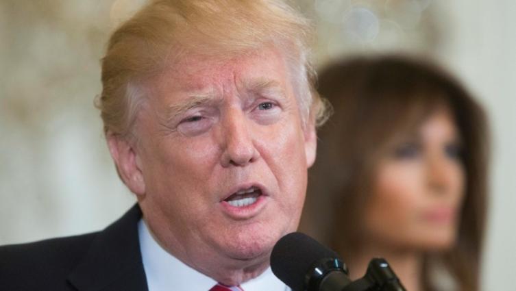 Un abogado de Trump reconoce que pagó 130.000 dólares a actriz porno