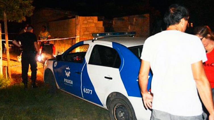 Matan a una joven mamá de mellizas de 9 meses
