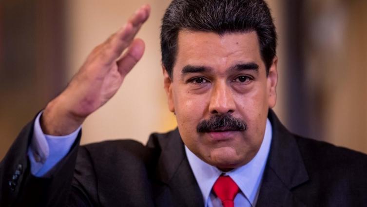 Pese a no ser invitado, Maduro dice que irá a Lima