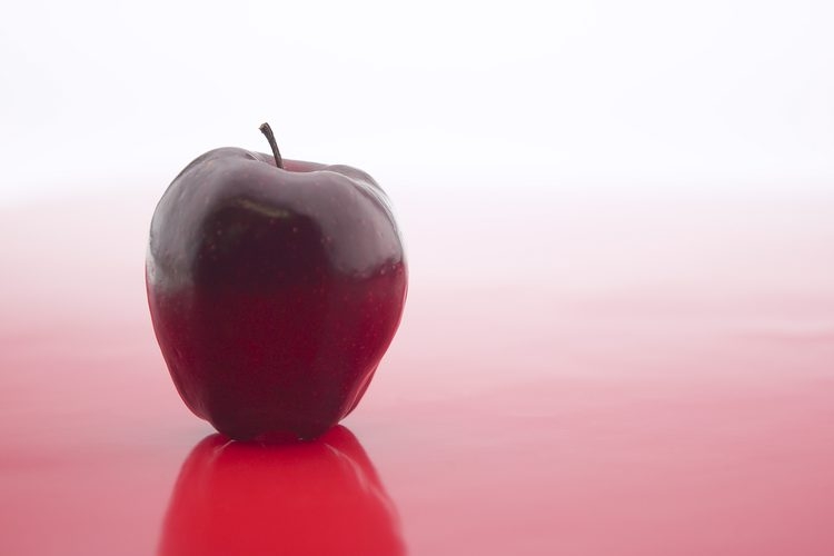 Los beneficios de comer una manzana al día