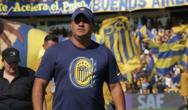 Leo Fernández: 