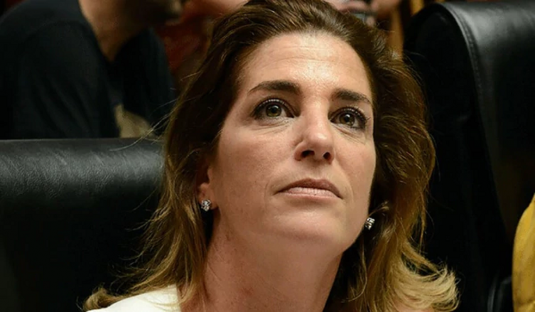 En una carta a la fiscal, la anestesista dio detalles del día de la muerte de Débora Pérez Volpin