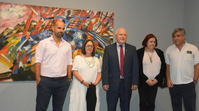 Lifschitz inauguró en Buenos Aires la muestra “Conexión Saer” 