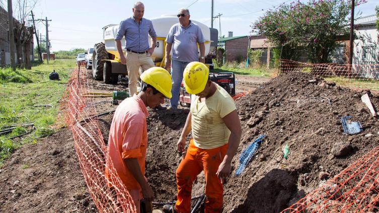 La provincia invierte en agua potable 