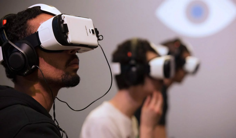 Usan realidad virtual en condenados por violencia de género