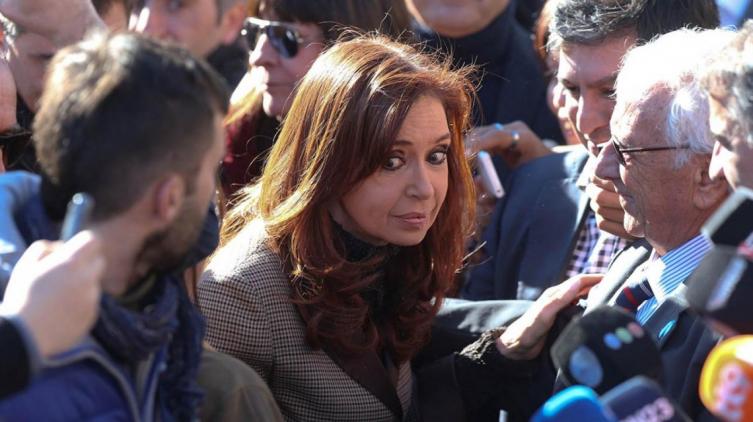 Elevan a juicio oral una causa contra CFK por asociación ilícita