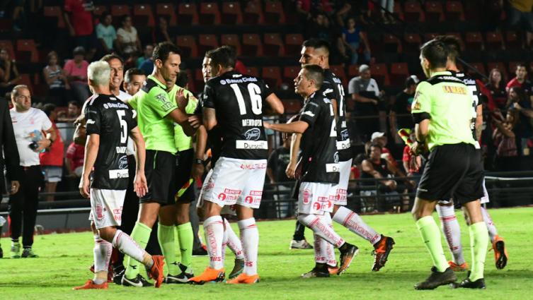 Así quedó la tabla tras el empate de Colón ante Huracán