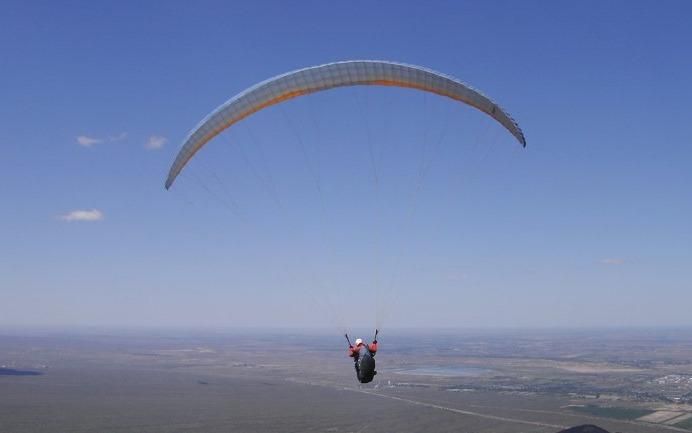 Otra tragedia en parapente: murió un hombre en Mendoza
