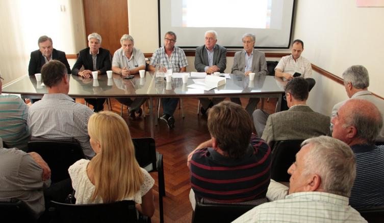 Se acordó solicitar la declaración de emergencia en toda la provincia  