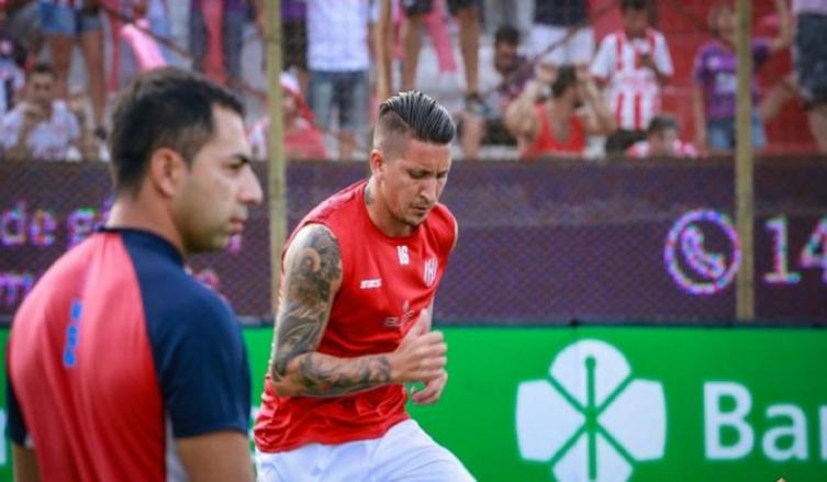 Malas noticias para Unión: Damián Martínez está fracturado