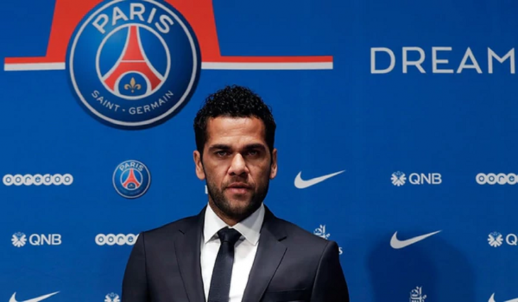 Dani Alves por la muerte de Astori: 