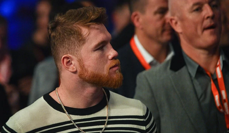 El boxeador mexicano Saúl 