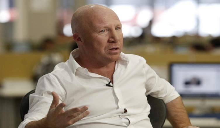 Se realizó un operativo judicial en la secretaría de Deporte que apunta a Carlos Mac Allister y a otro funcionario