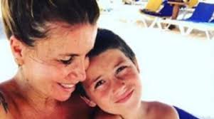 Flor Peña y la crianza libre de su hijo Juan