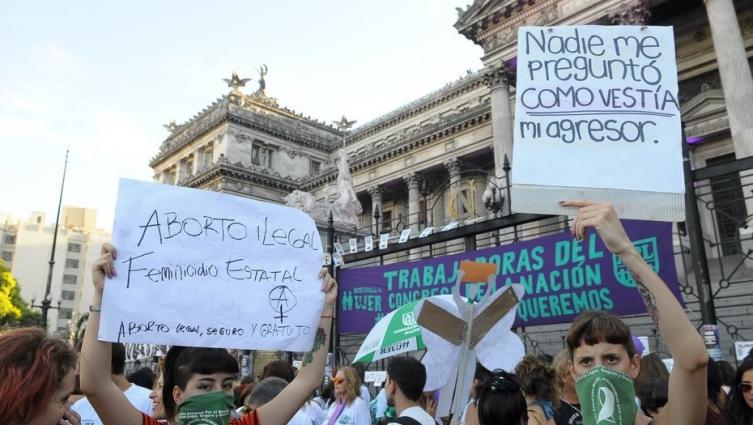Aborto: los diputados que se oponen llevan una leve ventaja