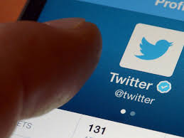 Por qué Twitter busca que todos los usuarios verifiquen sus cuentas