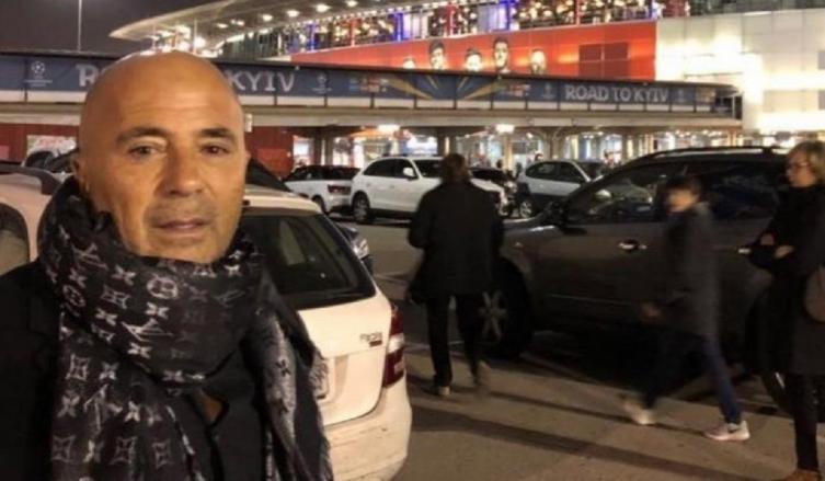 Jorge Sampaoli, en Barcelona y rendido a los pies de Lionel Messi