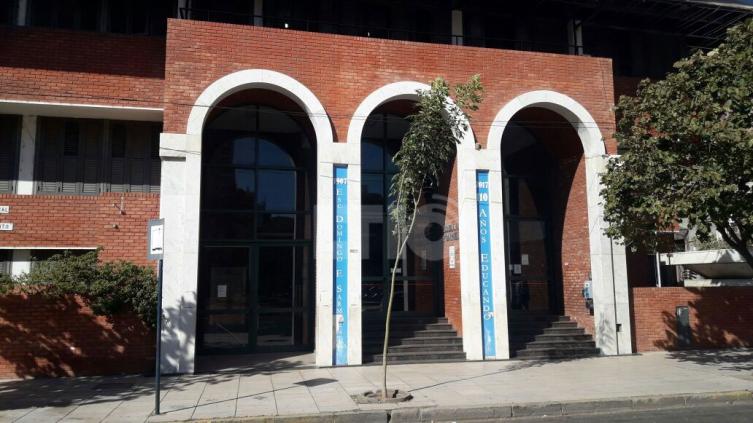 Robaron en la Escuela Sarmiento
