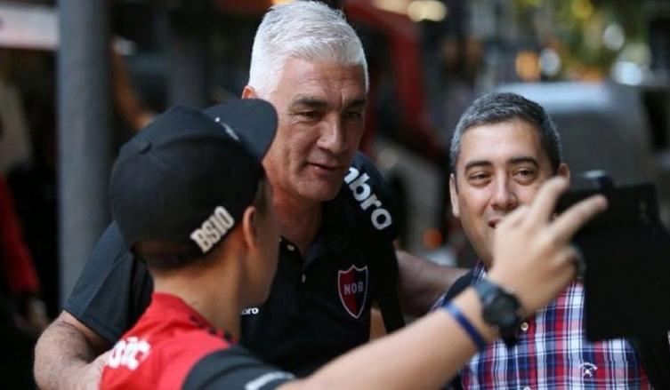 De Felippe, con tiempo para cambiarle la cara al peor Newell ´s