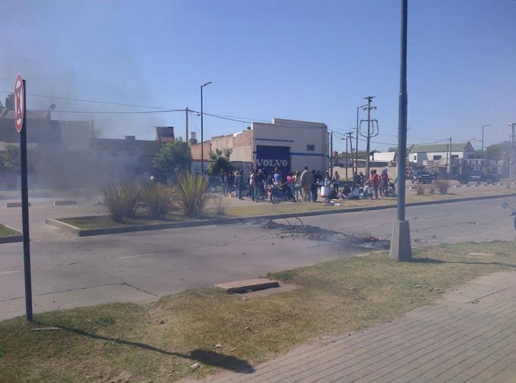 Corte en Blas Parera al 8800